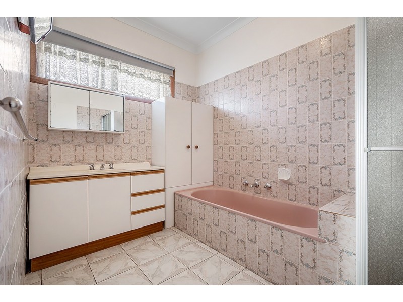 26 Currajong Street, Thomastown VIC 3074