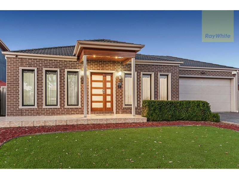 13 Elsternwick Way, Craigieburn VIC 3064