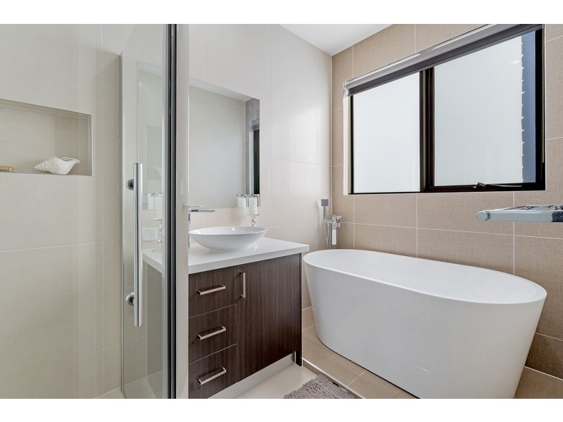 28 Season Way, Craigieburn VIC 3064