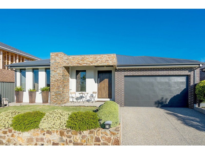 28 Season Way, Craigieburn VIC 3064