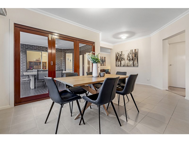 9 Northcroft Street, Craigieburn VIC 3064