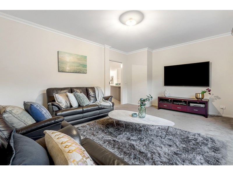 9 Northcroft Street, Craigieburn VIC 3064