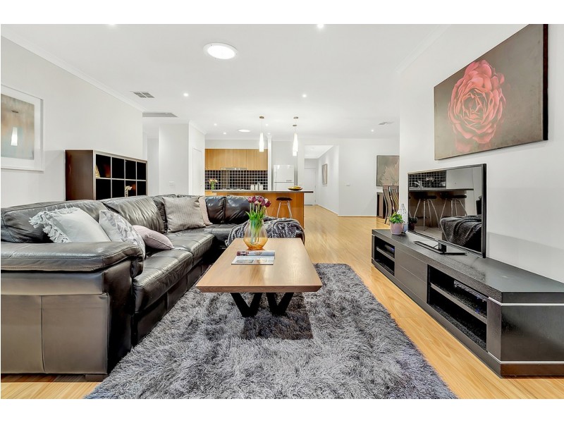 21 Cascade Terrace, Craigieburn VIC 3064