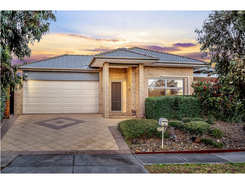 21 Cascade Terrace, Craigieburn VIC 3064
