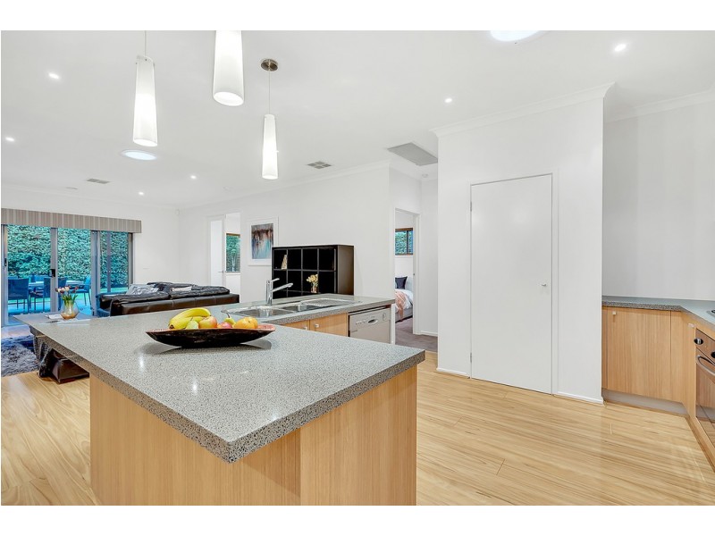 21 Cascade Terrace, Craigieburn VIC 3064