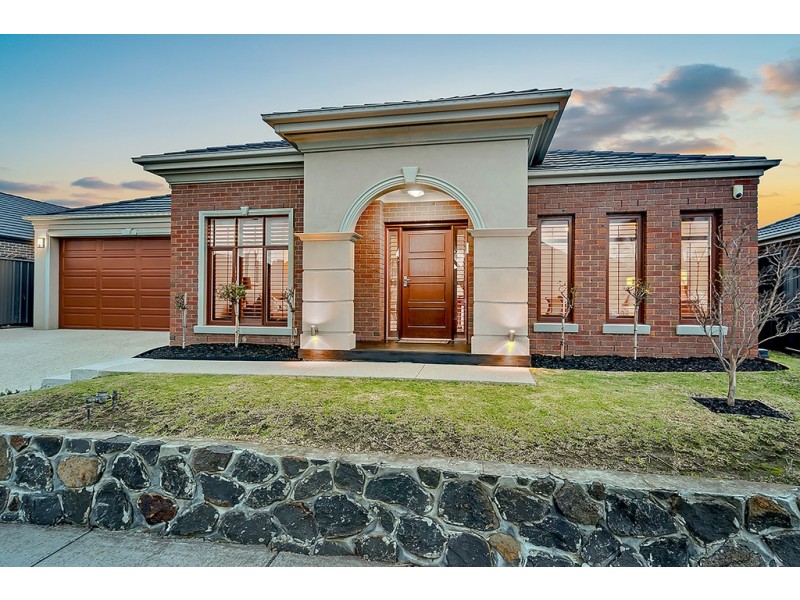 39 Northumberland Circuit, Craigieburn VIC 3064