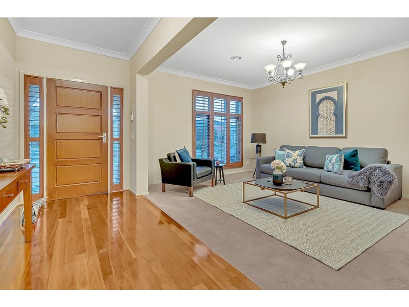 39 Northumberland Circuit, Craigieburn VIC 3064