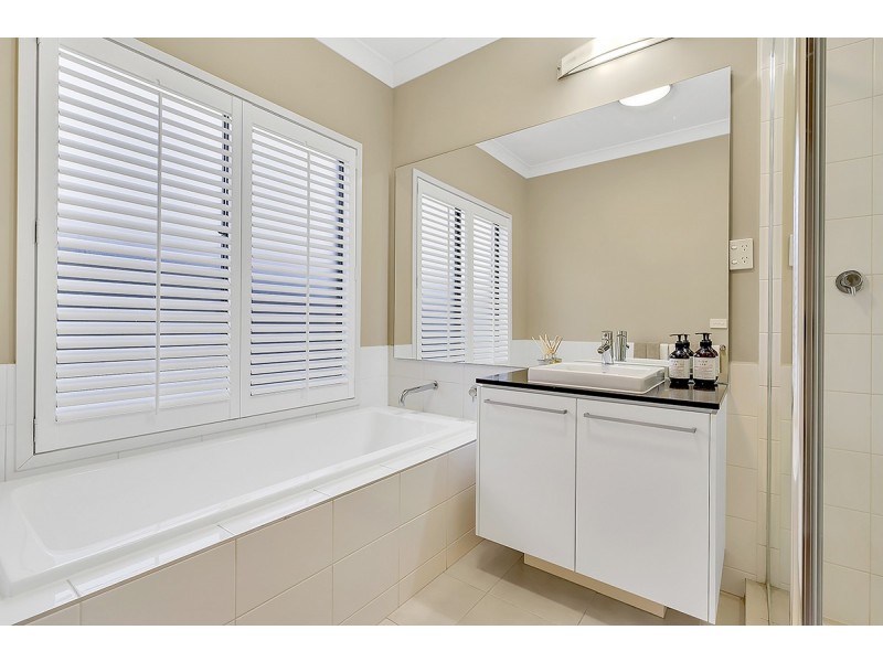39 Northumberland Circuit, Craigieburn VIC 3064