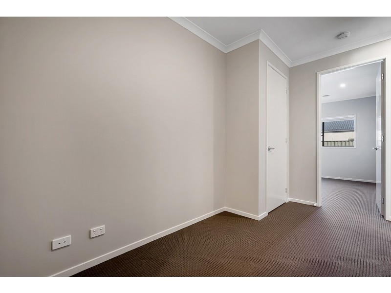 5 Zeal Way, Craigieburn VIC 3064