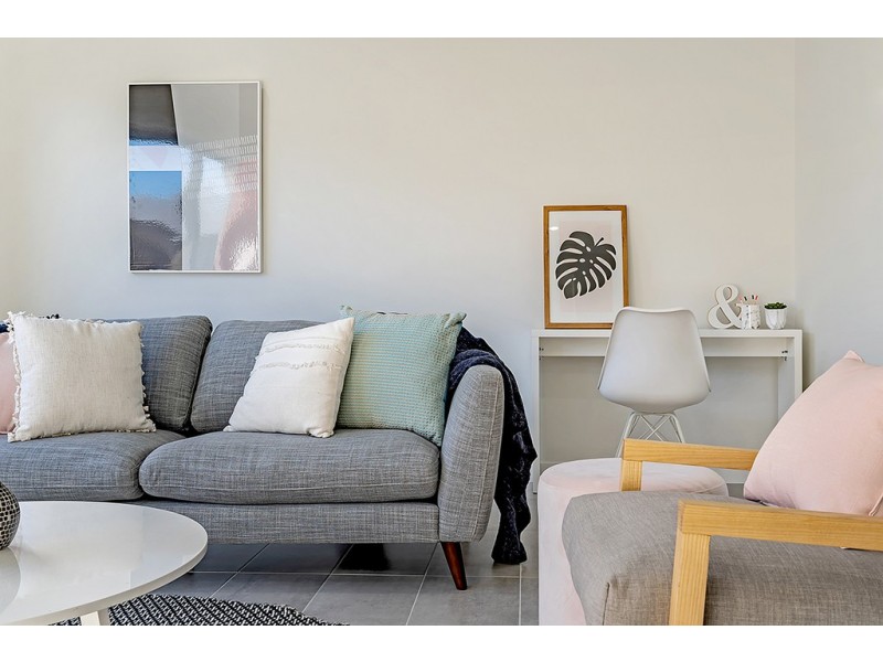 13 Angophora Crescent, Craigieburn VIC 3064