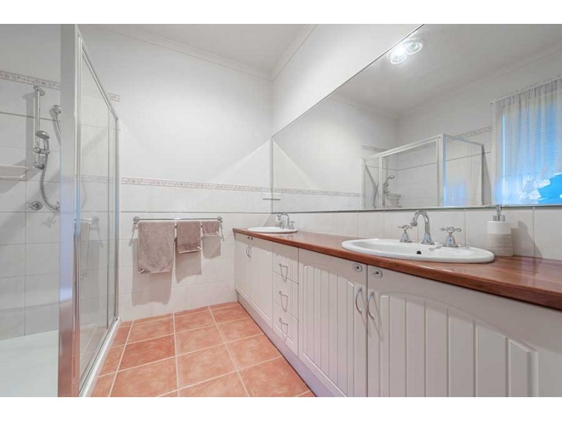 6 Northstead Way, Craigieburn VIC 3064