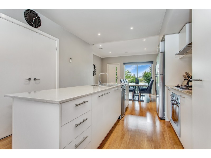 18/8 Moresby Court, Craigieburn VIC 3064