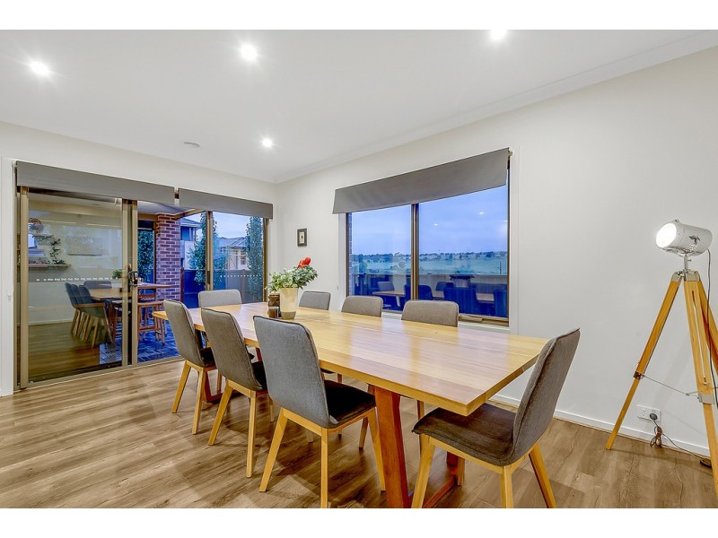 40 Breeze Way, Greenvale VIC 3059