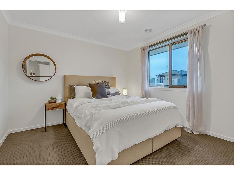 40 Breeze Way, Greenvale VIC 3059