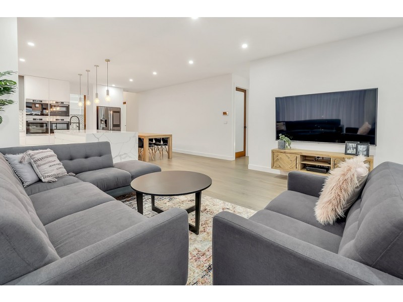 11 Birdsong Avenue, Mickleham VIC 3064