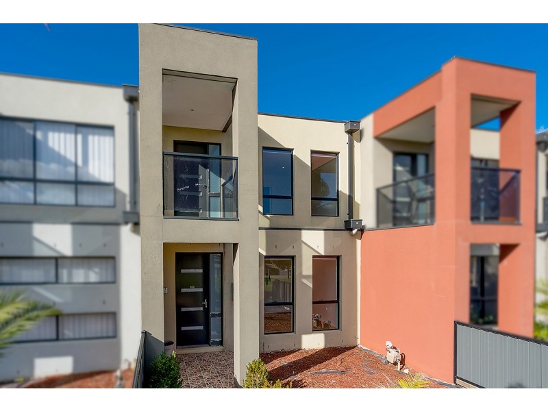 108 Newbury Boulevard, Craigieburn VIC 3064