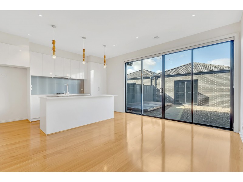 108 Newbury Boulevard, Craigieburn VIC 3064