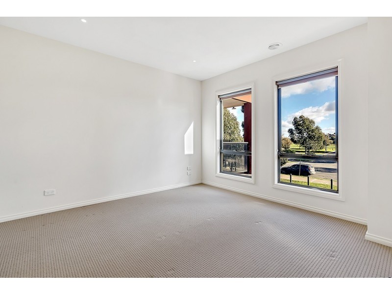 108 Newbury Boulevard, Craigieburn VIC 3064