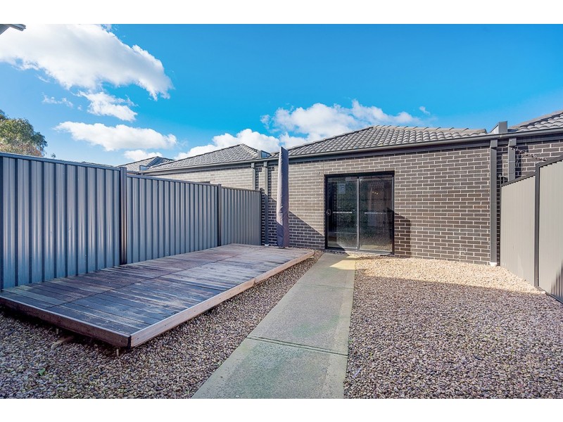 108 Newbury Boulevard, Craigieburn VIC 3064