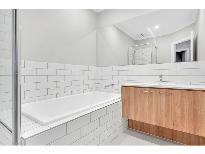 6 Nesting Vista, Craigieburn VIC 3064