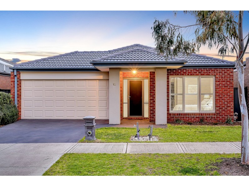 12 Eminence Way, Craigieburn VIC 3064