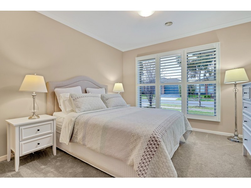 12 Eminence Way, Craigieburn VIC 3064