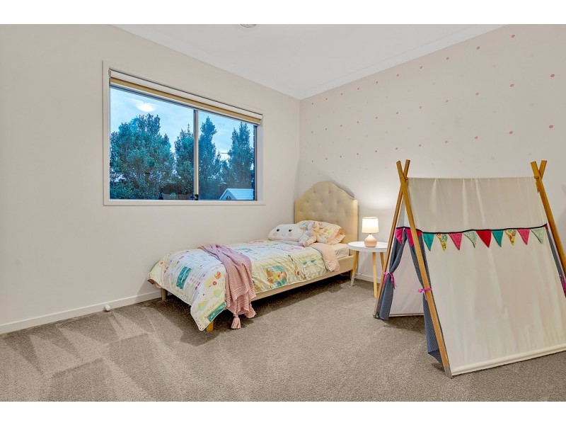 12 Eminence Way, Craigieburn VIC 3064