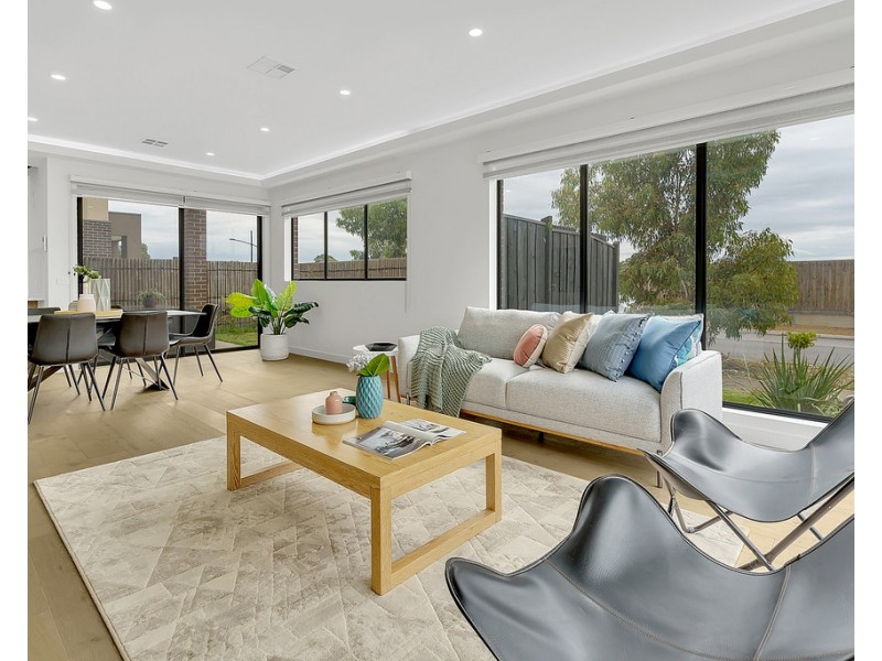 27 Turion Drive, Mickleham VIC 3064