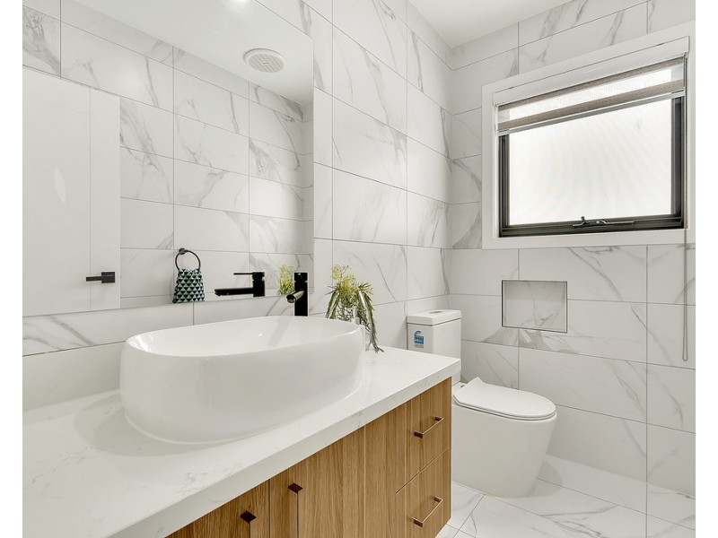 27 Turion Drive, Mickleham VIC 3064