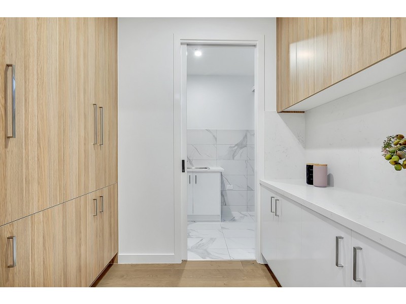 27 Turion Drive, Mickleham VIC 3064
