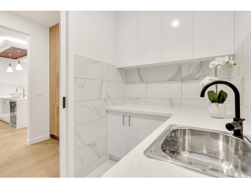 27 Turion Drive, Mickleham VIC 3064