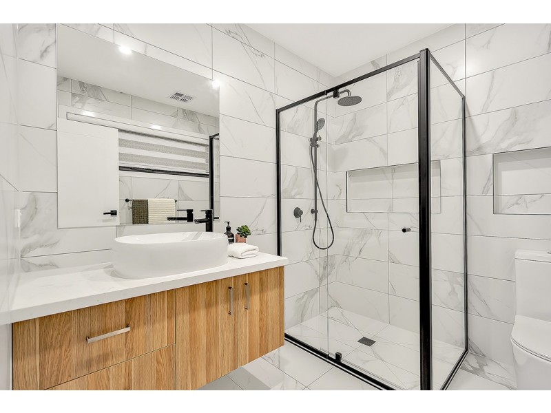 27 Turion Drive, Mickleham VIC 3064