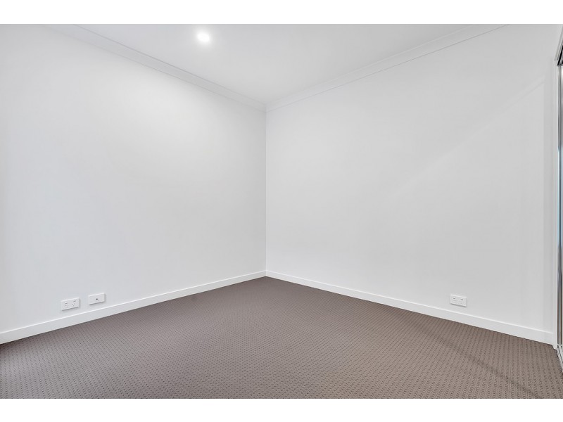 53 Regatta Drive, Craigieburn VIC 3064