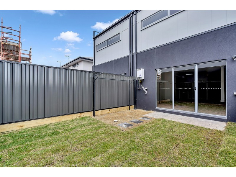 53 Regatta Drive, Craigieburn VIC 3064