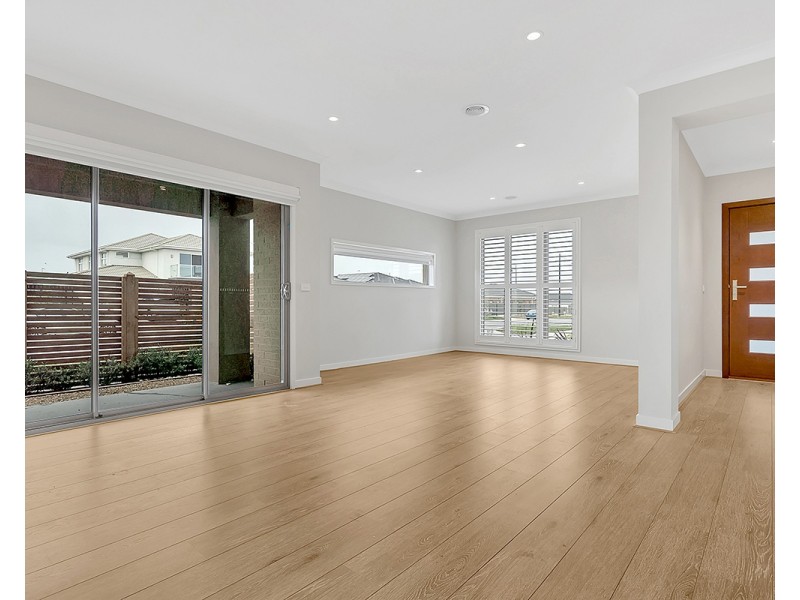 2 Angove Street, Craigieburn VIC 3064
