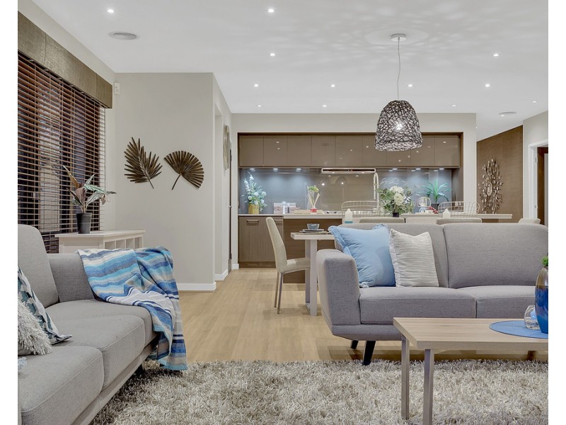 5 Bridgehaven Drive, Craigieburn VIC 3064