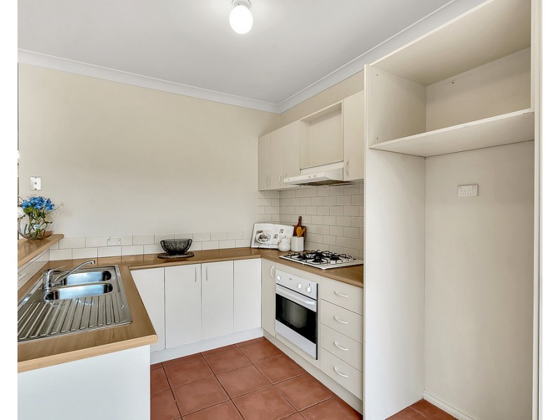 18 Stoneleigh Place, Craigieburn VIC 3064