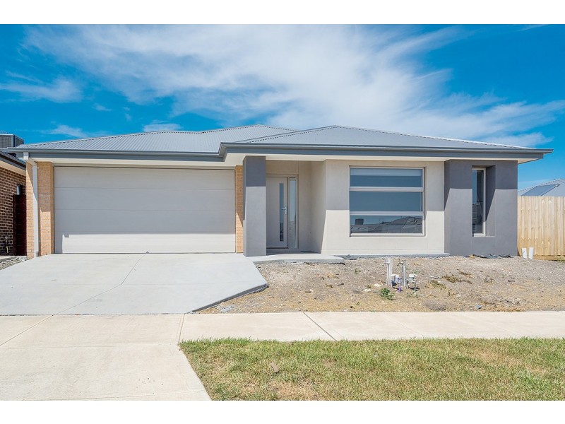 39 Greaves Crescent, Kalkallo VIC 3064