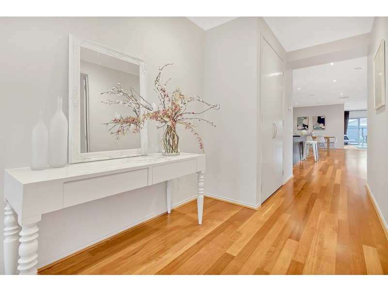 33 Wattletree Street, Craigieburn VIC 3064