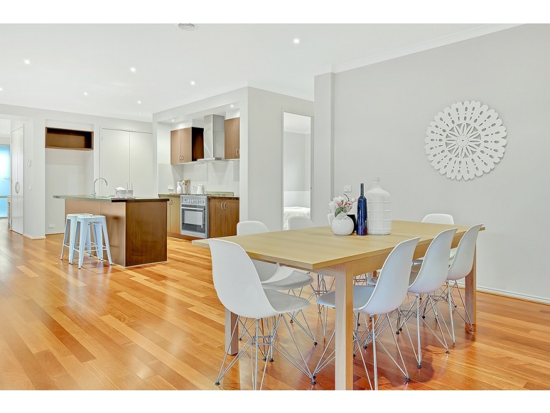 33 Wattletree Street, Craigieburn VIC 3064