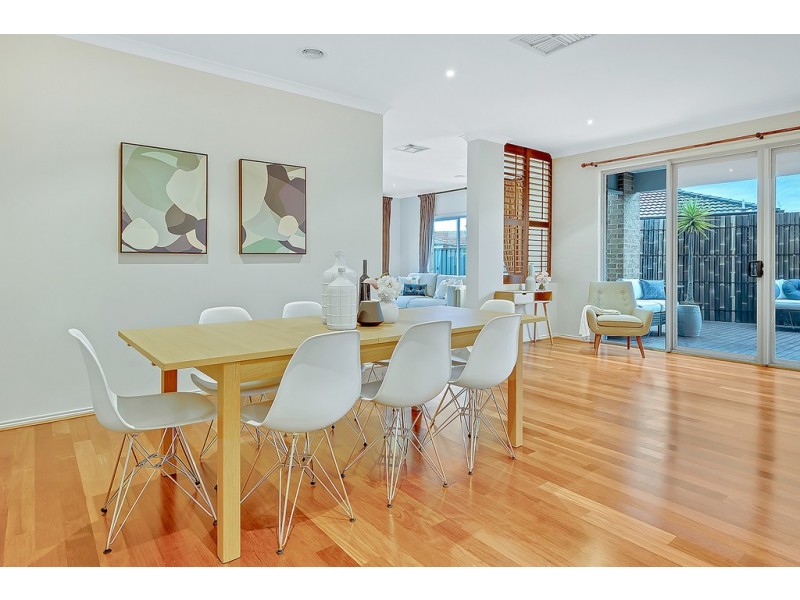 33 Wattletree Street, Craigieburn VIC 3064