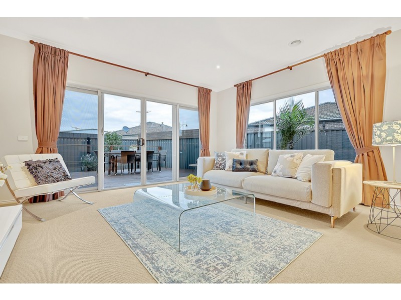 33 Wattletree Street, Craigieburn VIC 3064