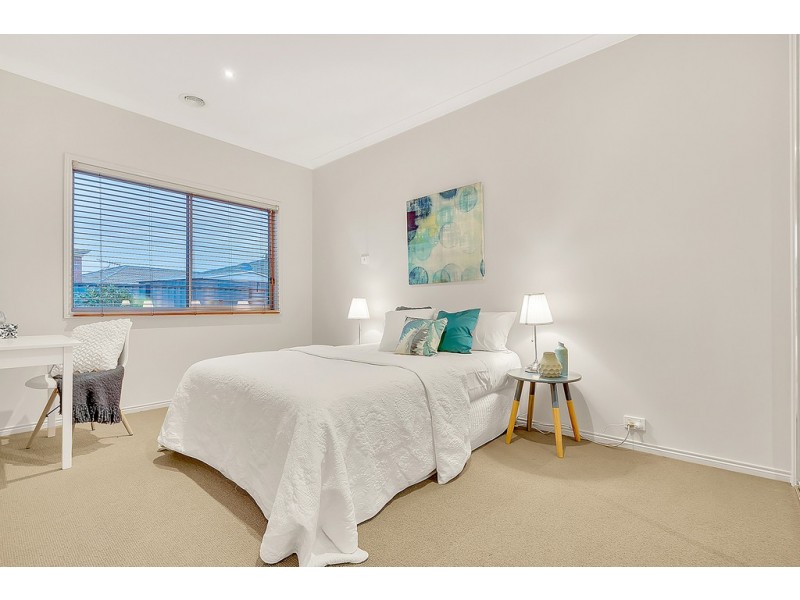 33 Wattletree Street, Craigieburn VIC 3064