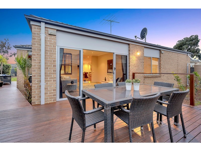 33 Wattletree Street, Craigieburn VIC 3064