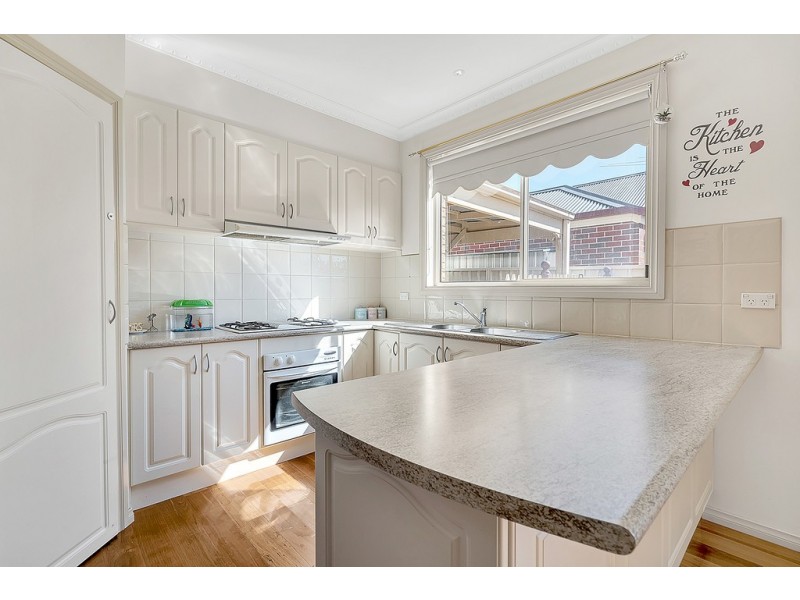 1 Woodlea Crescent, Craigieburn VIC 3064
