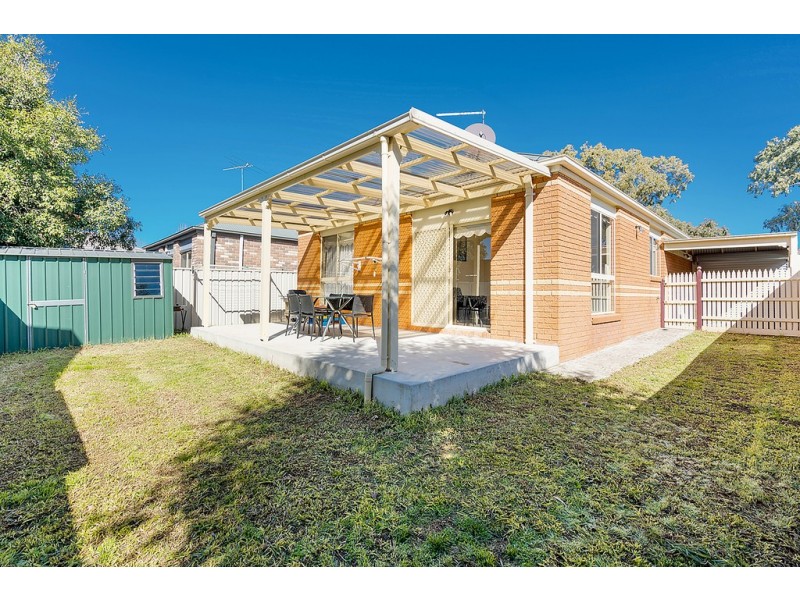 1 Woodlea Crescent, Craigieburn VIC 3064
