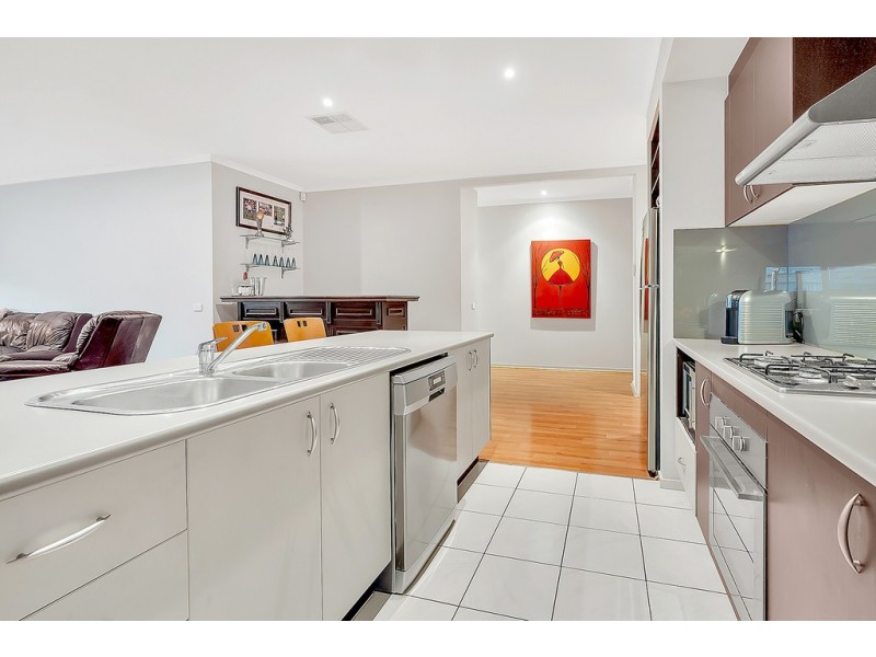 4 Marchmont Rise, Craigieburn VIC 3064