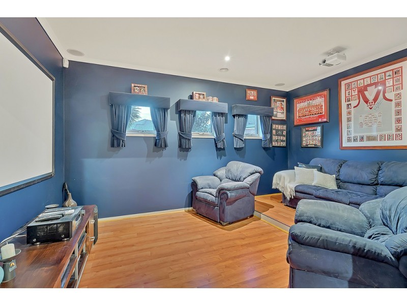 4 Marchmont Rise, Craigieburn VIC 3064