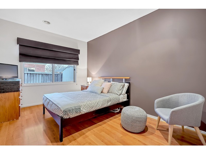 4 Marchmont Rise, Craigieburn VIC 3064