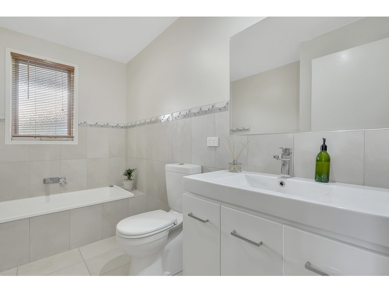 3 Ilford Court, Craigieburn VIC 3064